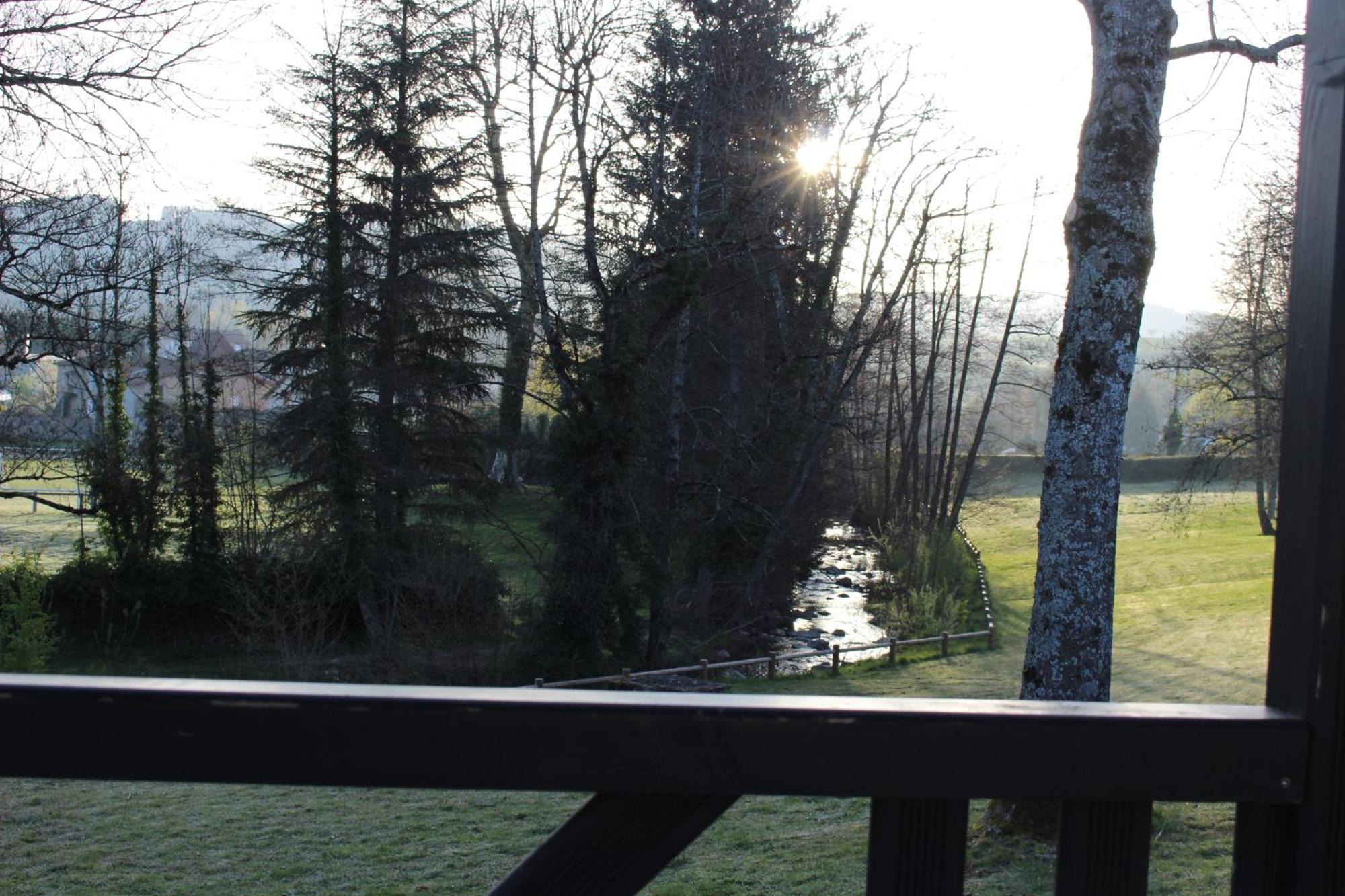 Camping Les Feuilles Chauffailles Luaran gambar